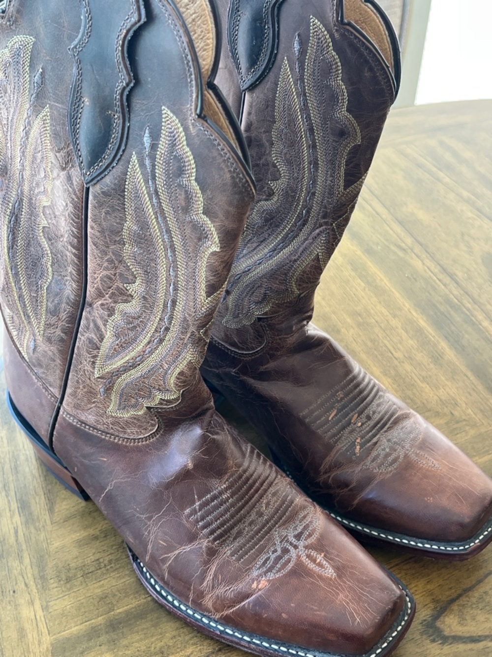 Women’s Justin Brown Western Leather Cowboy Boots - Picture 6 of 15